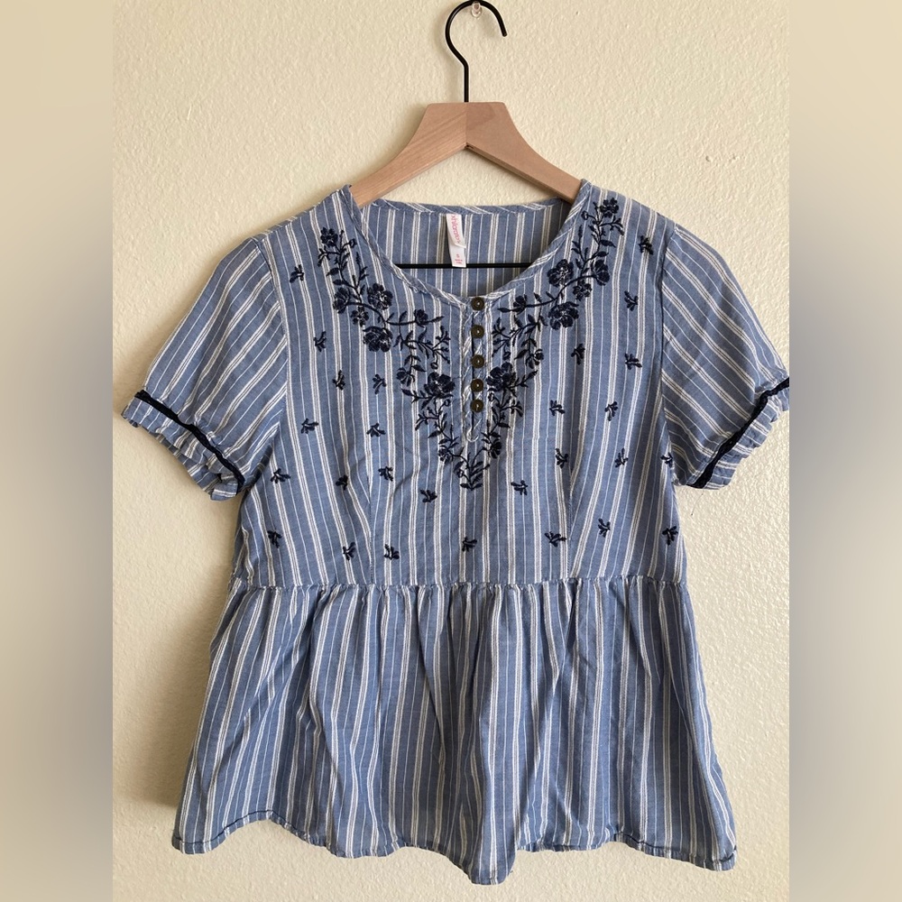Xhiliration Target Juniors Peplum Blouse